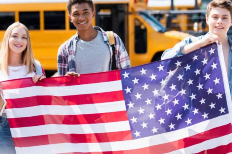 آمریکا یکی از بهترین کشورها برای بورسیه تحصیلی