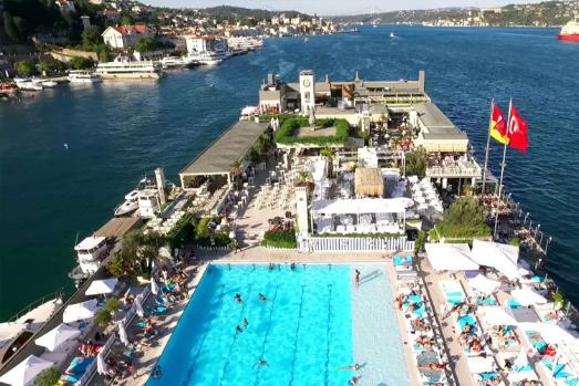 Suada club یکی از بهترین مناطق تفریحی شبانه در استانبول