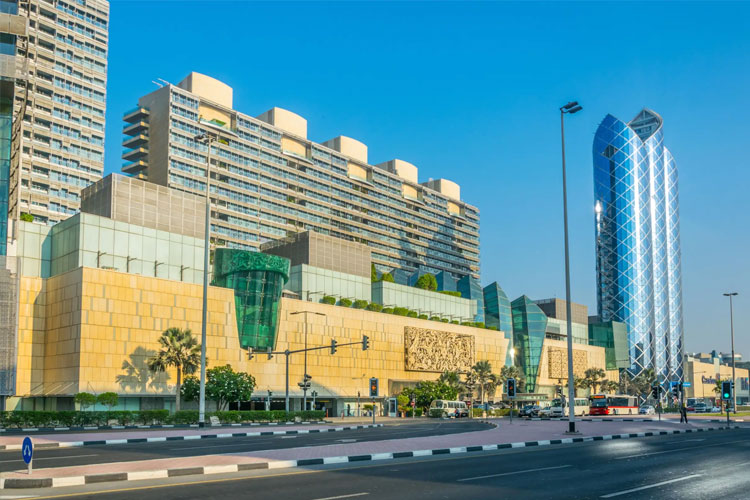 برجمان یکی از مرکز خریدهای معروف دبی