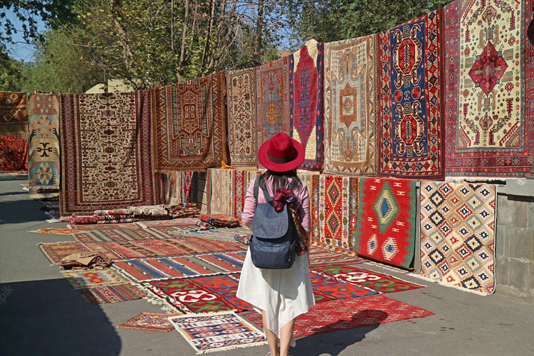 بازار گوم شوکای یکی از مرکز خریدهای ارمنستان