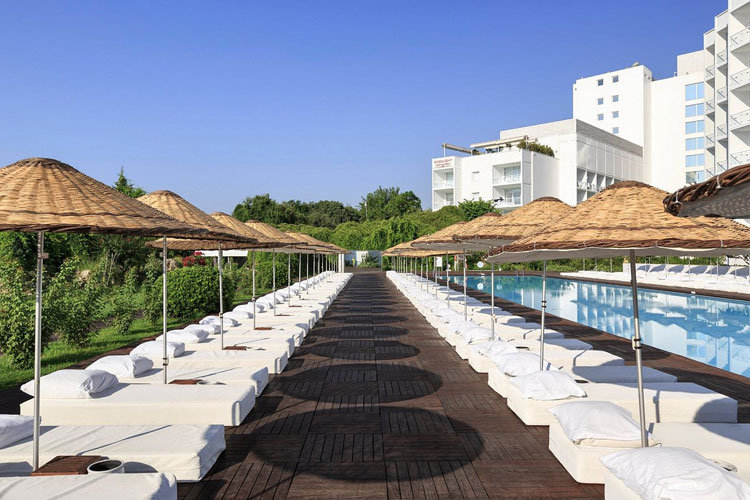 هتل Su & Aqualand یکی از بهترین هتل‌ های آنتالیا