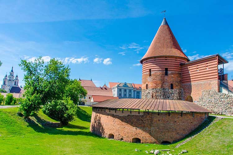 جاذبه های گردشگری لیتوانی؛ قلعه کایوناس | Kaunas Castle